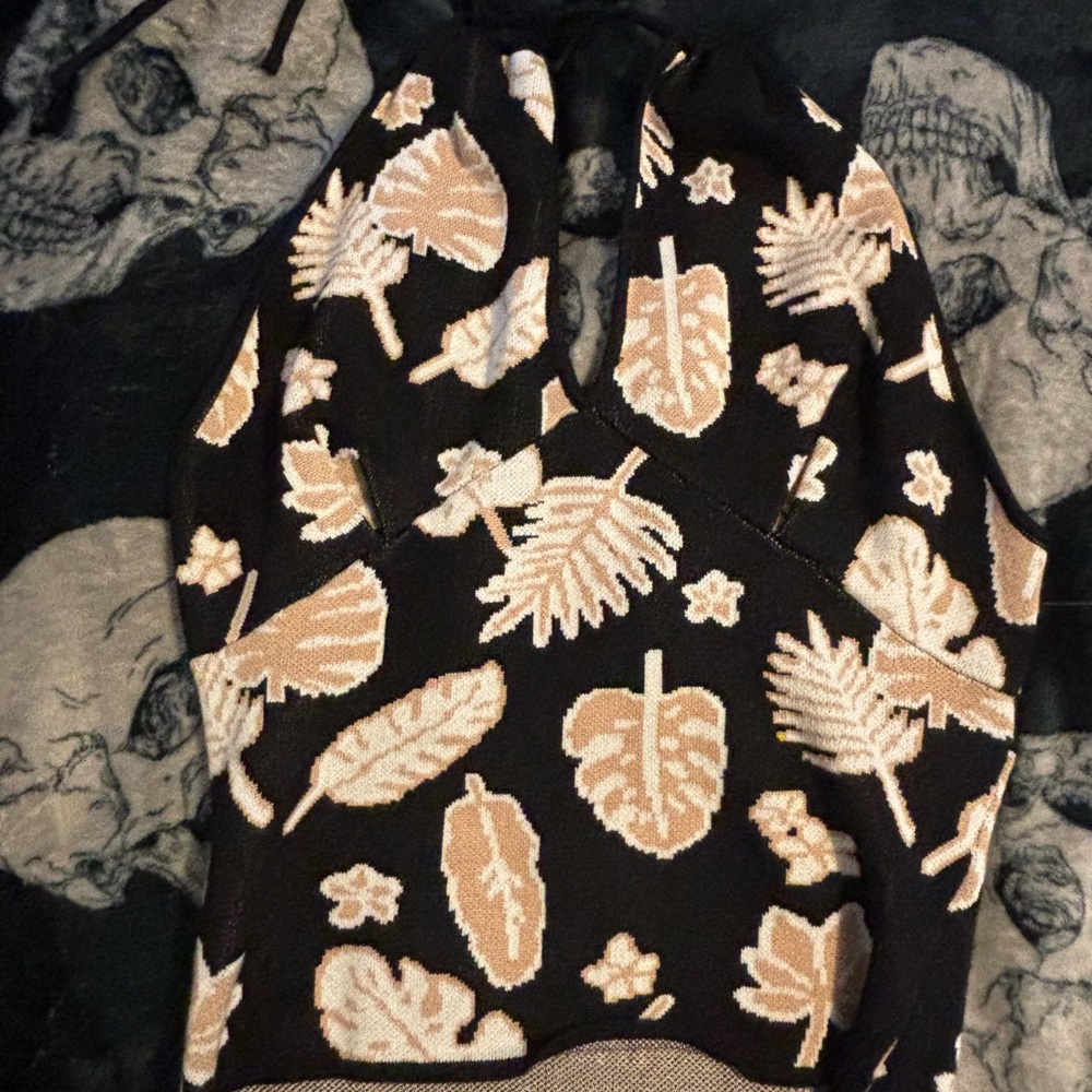 Black and Beige Leaf Patterned Top MADDEN NYC